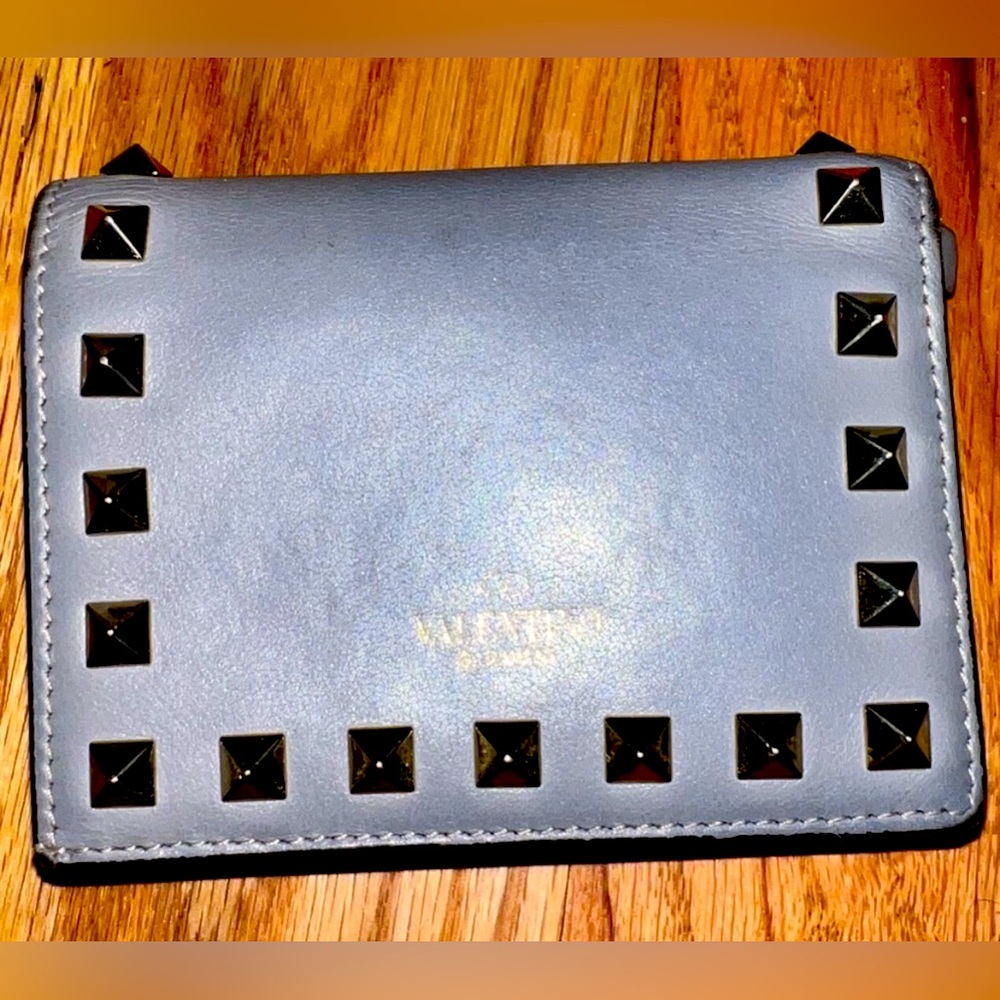 Valentino garavani wallet